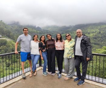 damro-tea-view-point-family-holiday-sri-lanka-ceylon-expeditions