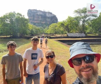 tourist-family-in-sigiriya-luxury-holidays-packages-ceylon-expeditions